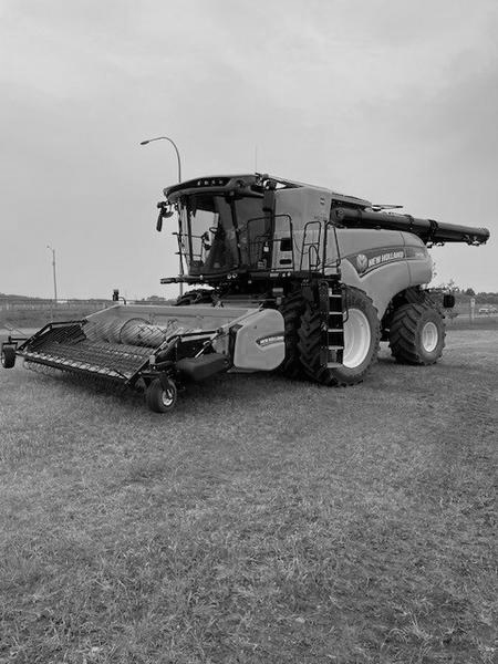 2022 New Holland CR10.90